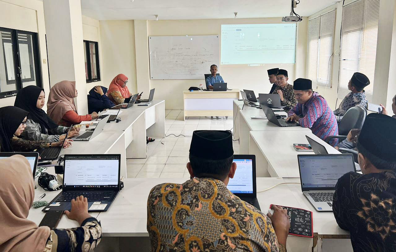 UPT TIPD IAI Attarmasi Pacitan Gelar Sosialisasi Teknik Pengisian SISTER dan MADANI bagi Dosen